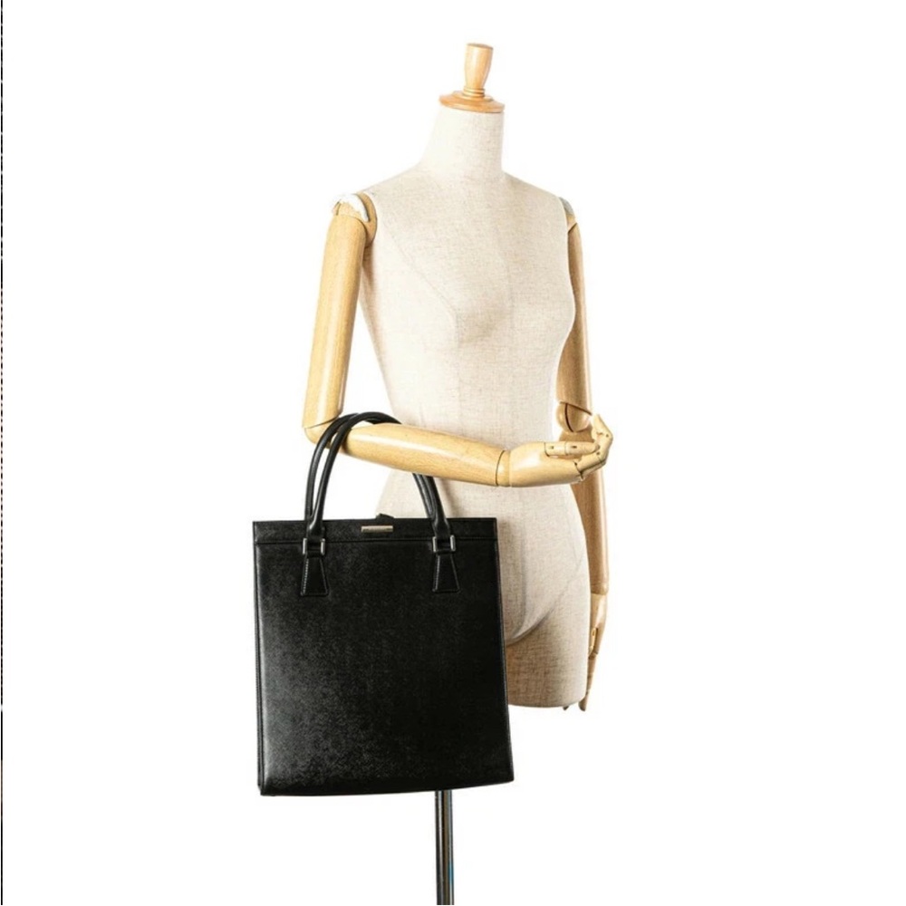 Burberry Black Textured Handbag - Picture 10 of 11